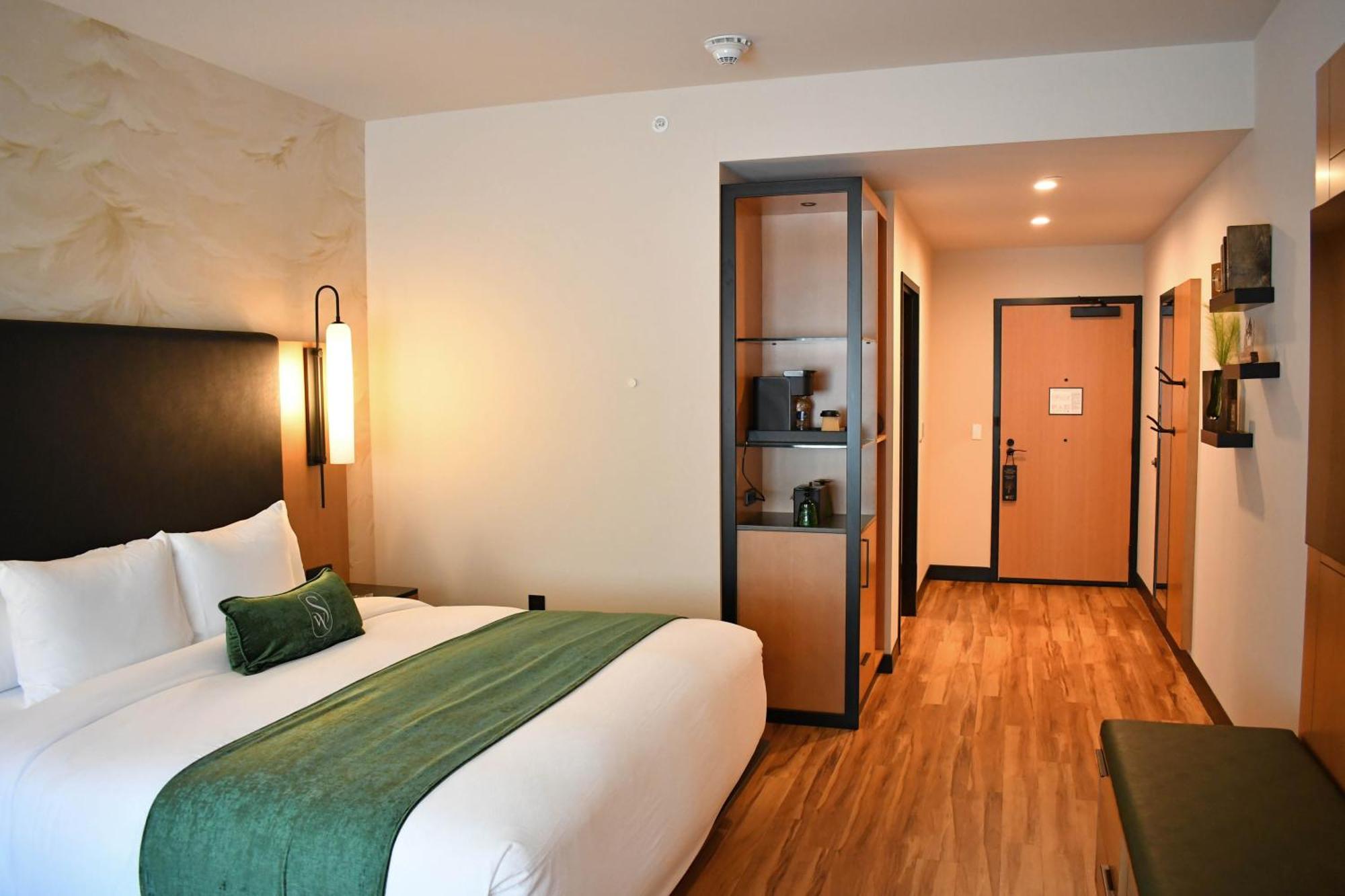 The Swiftwater Hotel Exterior foto