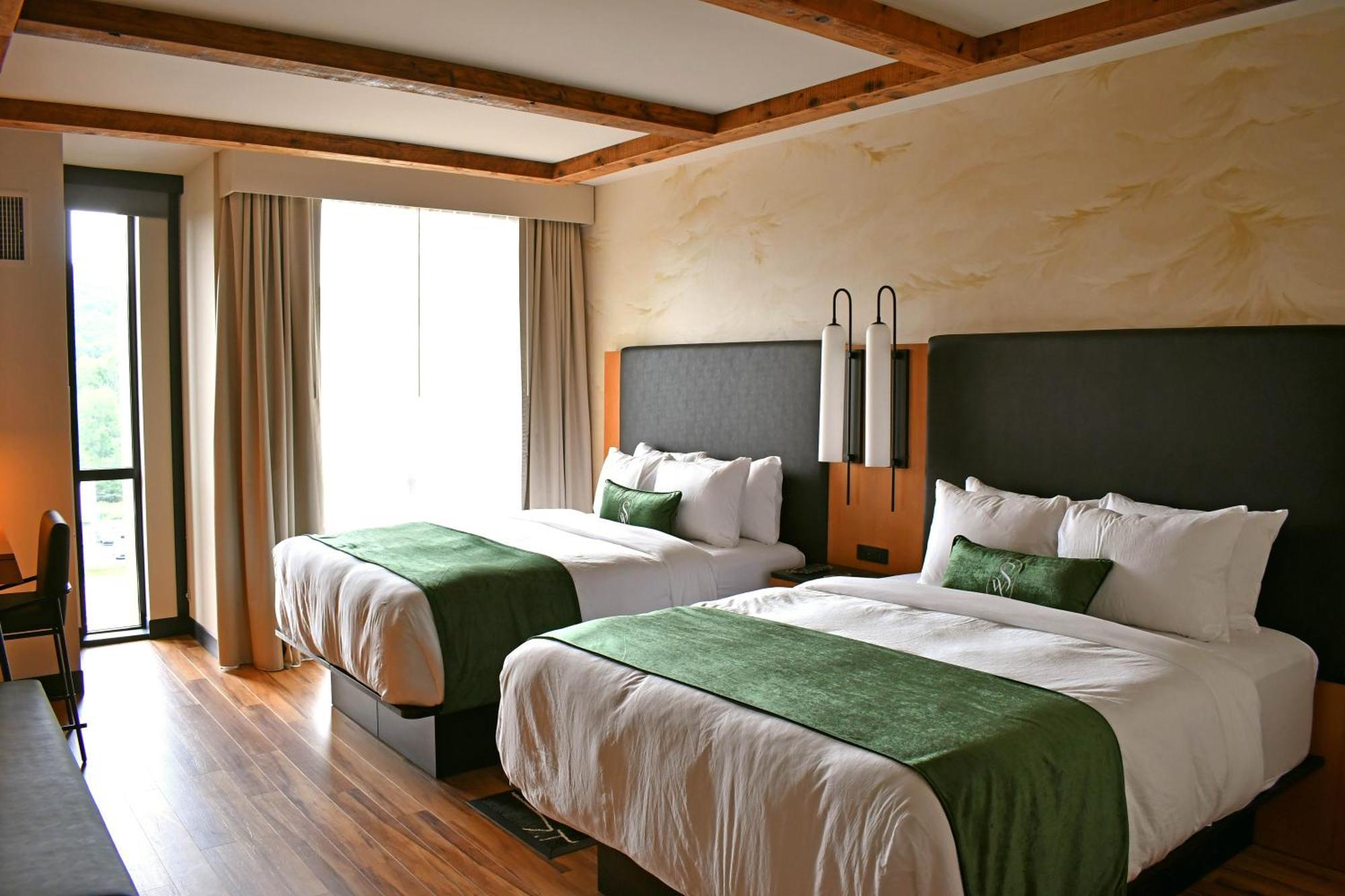 The Swiftwater Hotel Exterior foto